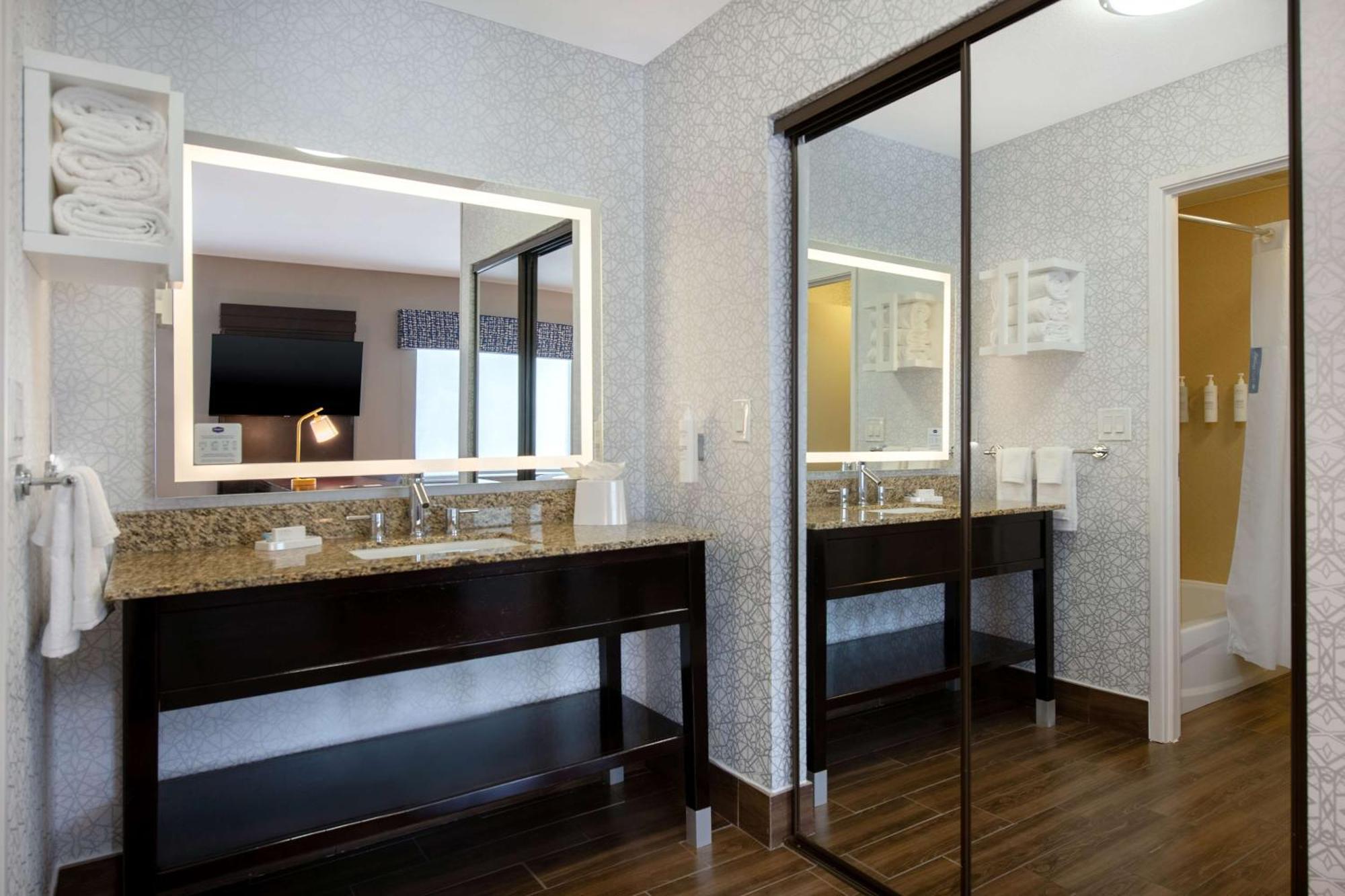 Hampton Inn & Suites Harvey New Orleans Westbank Bagian luar foto