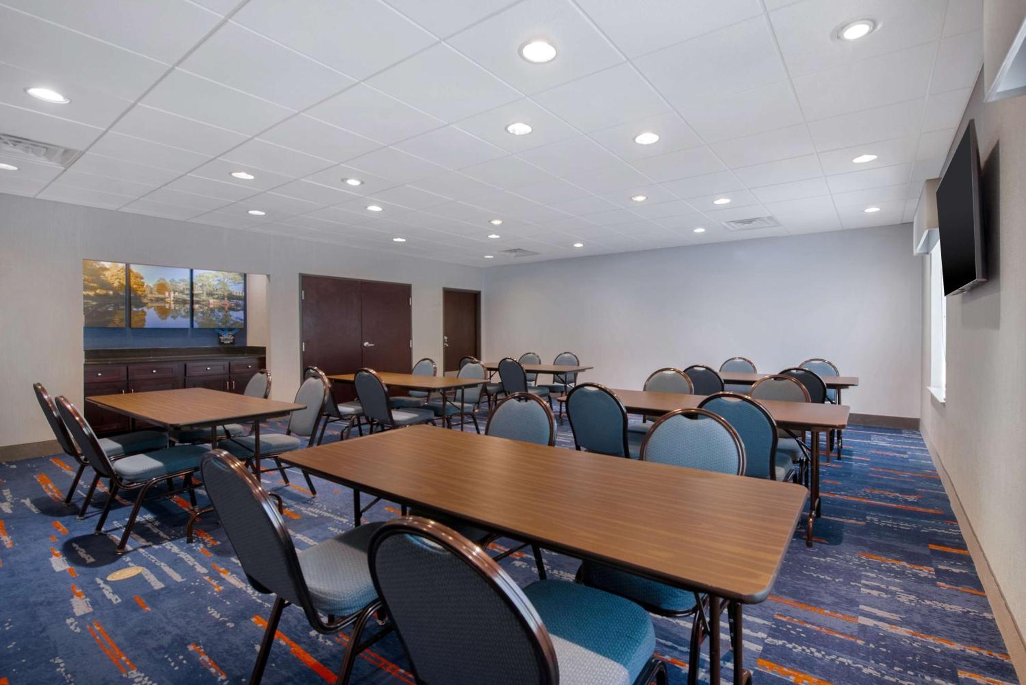 Hampton Inn & Suites Harvey New Orleans Westbank Bagian luar foto