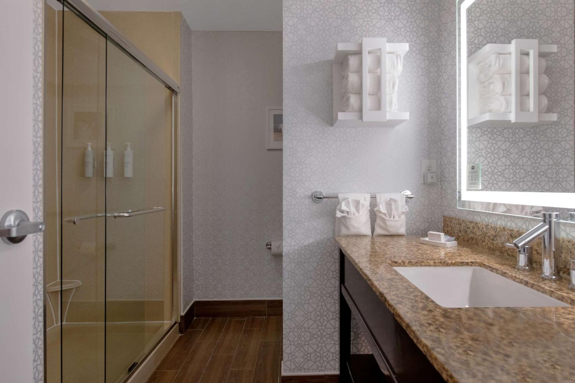 Hampton Inn & Suites Harvey New Orleans Westbank Bagian luar foto