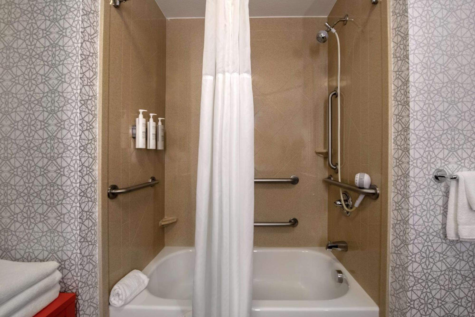 Hampton Inn & Suites Harvey New Orleans Westbank Bagian luar foto