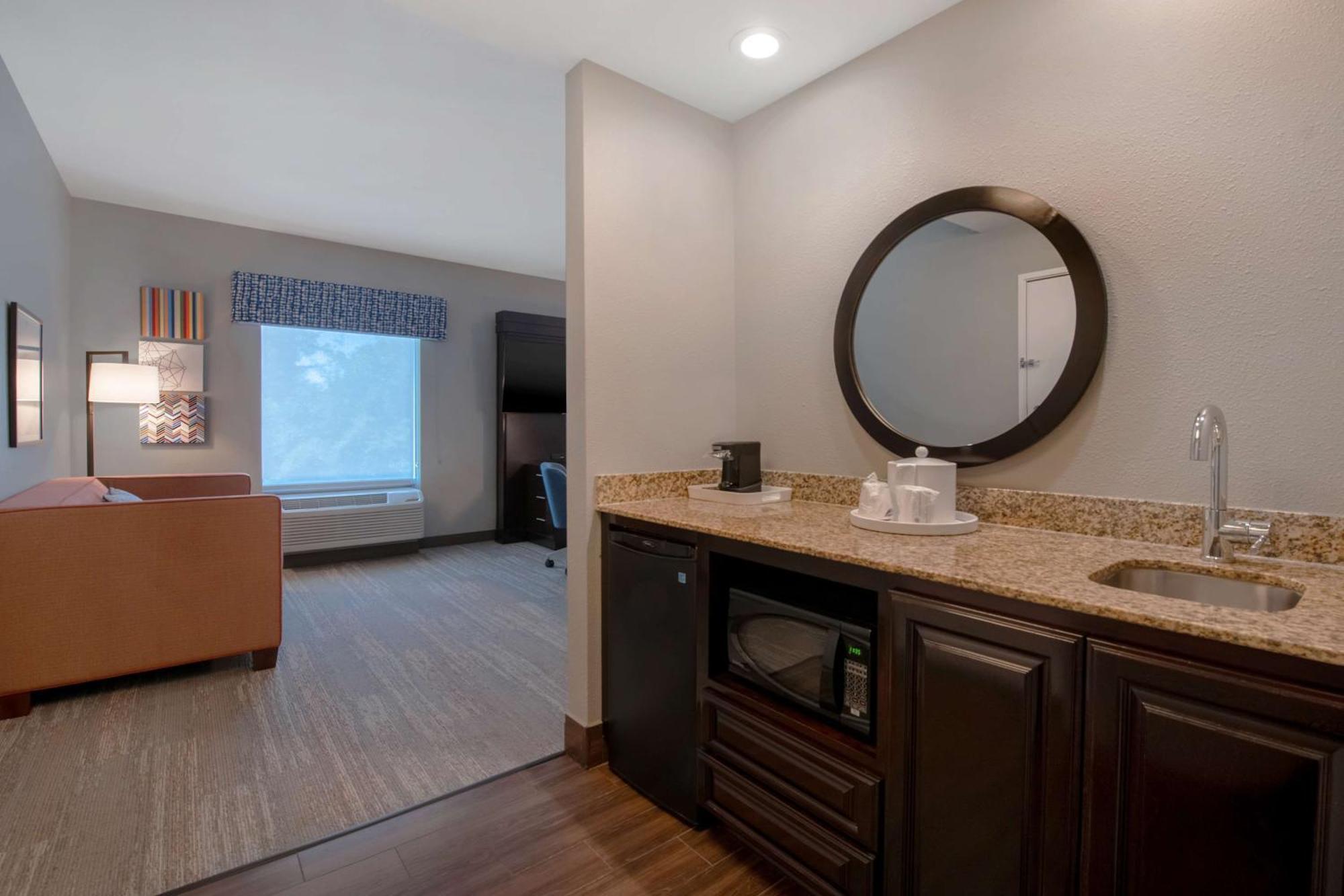 Hampton Inn & Suites Harvey New Orleans Westbank Bagian luar foto