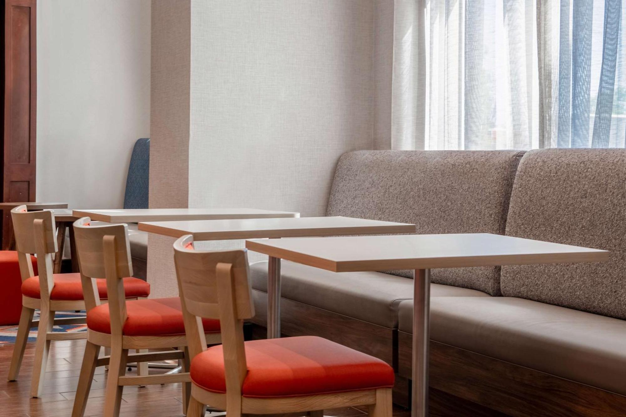 Hampton Inn & Suites Harvey New Orleans Westbank Bagian luar foto